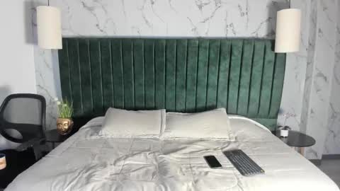 labrinthteasing online show from 3, 10, 2025