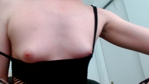 Lacey Phoenix online show from 19, 12, 2024