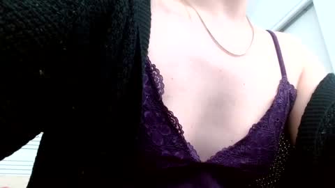 Lacey Phoenix online show from 7, 1, 2025