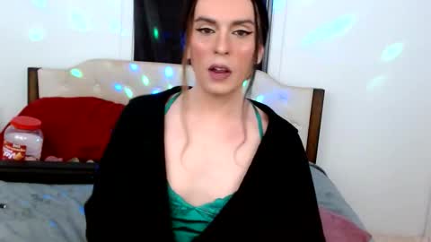 Lacey Phoenix online show from 17, 2, 2026