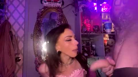 Laci online show from 15, 12, 2025