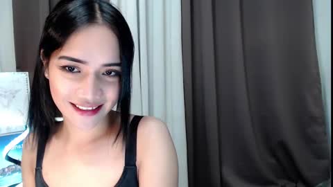 lady_angelala online show from 31, 1, 2025