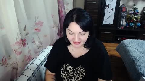 lady_boom_ online show from 22, 12, 2024