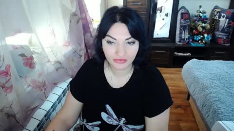 lady_boom_ online show from 8, 1, 2025
