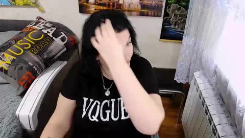 lady_boom_ online show from 29, 11, 2025