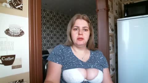 Snapshot of lady_cute_cat chatting on 20, 10, 2025 lady cute cat29 online show from 20, 10, 2025