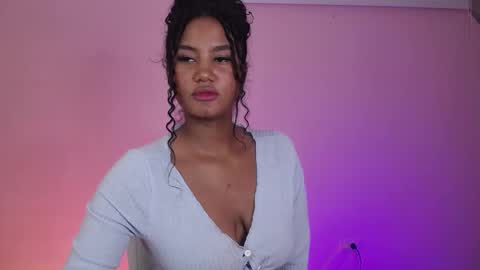 Snapshot of lady_danbury chatting on 19, 2, 2025 Karla - Instagram lady karla1 online show from 19, 2, 2025