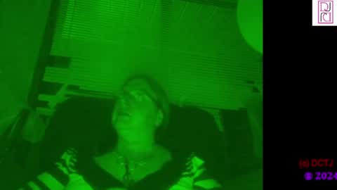 Delilah-Catherine online show from 31, 12, 2024