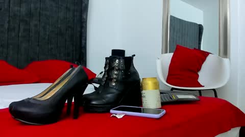 Lady godss online show from 10, 1, 2025