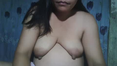 lady_love063 online show from 4, 10, 2025