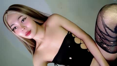 Ella online show from 26, 12, 2024