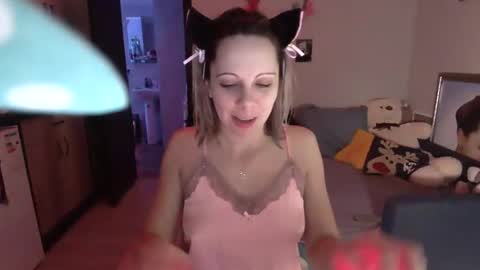 lady_smile69 online show from 3, 12, 2024