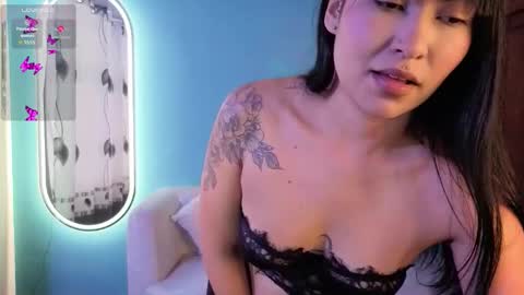 Lady Violet Bridgerton online show from 17, 10, 2025