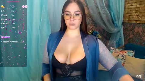 Snapshot of ladyamely chatting on 22, 11, 2025 Amely online show from 22, 11, 2025