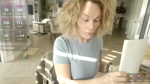 Snapshot of ladybabs chatting on 1, 1, 2025 Ladybabs online show from 1, 1, 2025