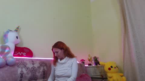 Sima Ladybigsmile online show from 8, 2, 2025