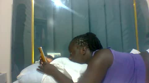 lindah32 online show from 20, 1, 2025