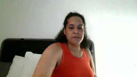 Stephanie online show from 26, 2, 2025