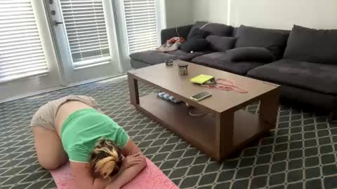 ladycooks23 online show from 6, 10, 2025