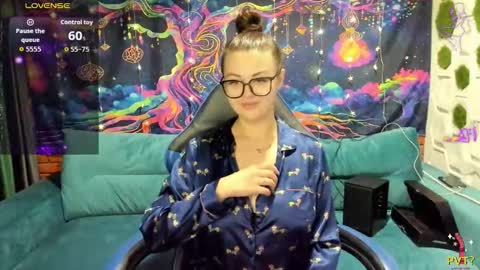 LadyDrummer online show from 16, 12, 2025