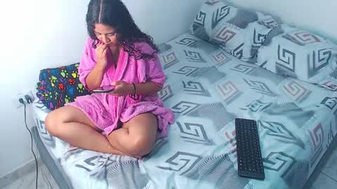 ladyjohns online show from 5, 10, 2025
