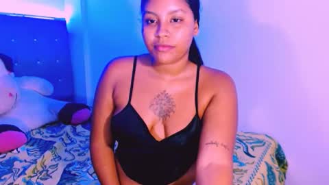 Snapshot of ladypussy69779756 chatting on 12, 3, 2026 laura online show from 12, 3, 2026