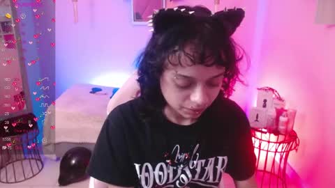 Ladywawy  online show from 2, 10, 2025