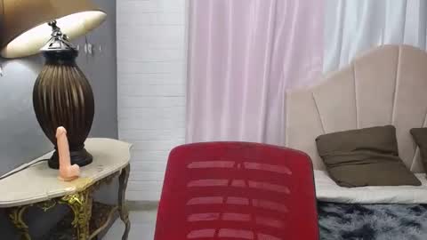 MANIKA online show from 3, 3, 2025