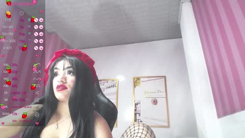 Laia online show from 4, 2, 2025