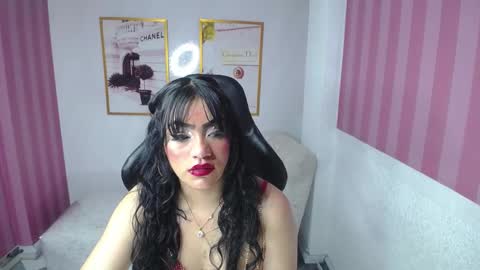 Laia online show from 15, 2, 2025