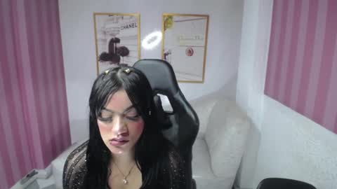 Laia online show from 23, 2, 2025