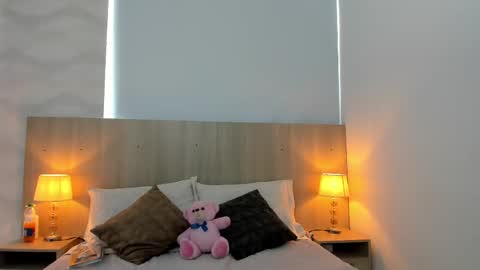 Laia Cruz online show from 31, 10, 2025