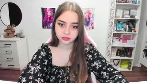 Kira online show from 4, 1, 2025