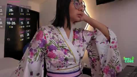 lakshmi_rai online show from 21, 12, 2025