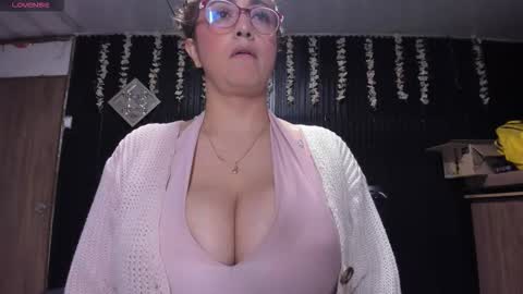 Snapshot of lalanaughty1 chatting on 17, 10, 2025 Sofi online show from 17, 10, 2025