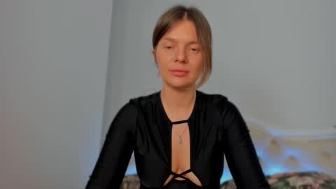 Lallie  online show from 14, 3, 2026