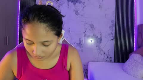 Snapshot of laly_cherry_ chatting on 16, 10, 2025 Laura online show from 16, 10, 2025