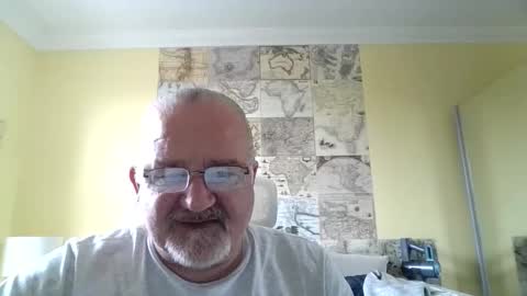 Snapshot of lamabama chatting on 13, 10, 2025 lamabama online show from 13, 10, 2025