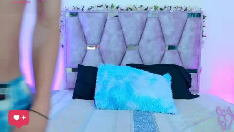 Snapshot of lana_bennett69 chatting on 1, 4, 2026 Lana online show from 1, 4, 2026