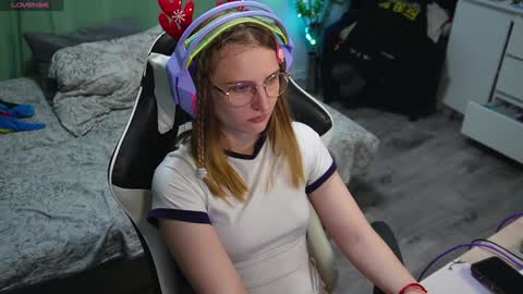 Kay online show from 6, 12, 2024