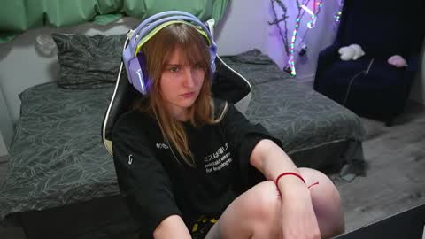 Kay online show from 28, 2, 2025