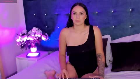 lana Evans online show from 10, 9, 2025