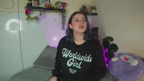 lanaherondale_ online show from 3, 3, 2026