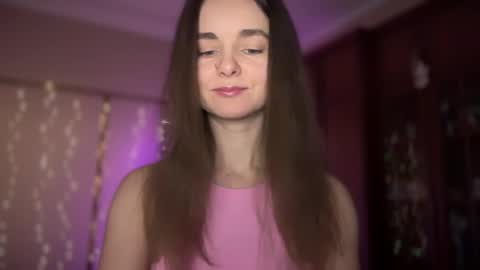 Lana online show from 4, 2, 2025