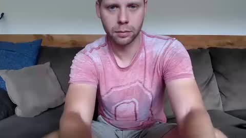 Snapshot of lancehardin chatting on 14, 10, 2025 Lance online show from 14, 10, 2025