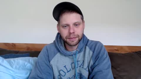 Snapshot of lancehardin chatting on 21, 10, 2025 Lance online show from 21, 10, 2025