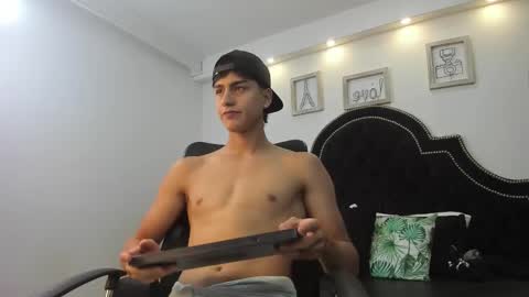 landercruz online show from 4, 11, 2025