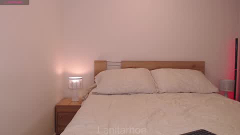 Snapshot of lanitarhoa chatting on 15, 12, 2024 Lina online show from 15, 12, 2024