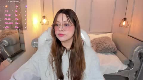 Snapshot of lanna18_ chatting on 21, 10, 2025 Lanna online show from 21, 10, 2025