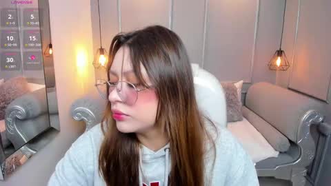 Snapshot of lanna18_ chatting on 12, 11, 2025 Lanna online show from 12, 11, 2025